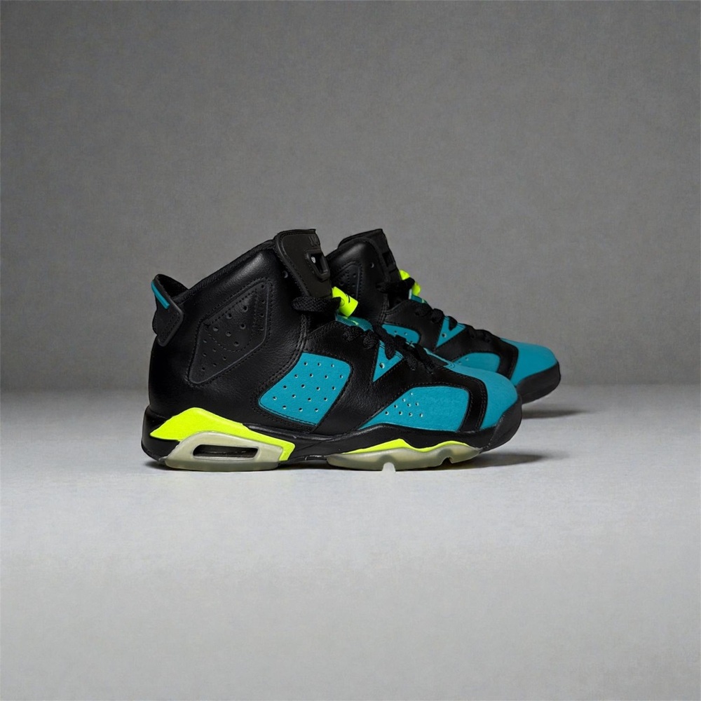 Jordan 6 Retro Turbo Green (GS) Size 4.5Y | Excellent Condition | Original Box